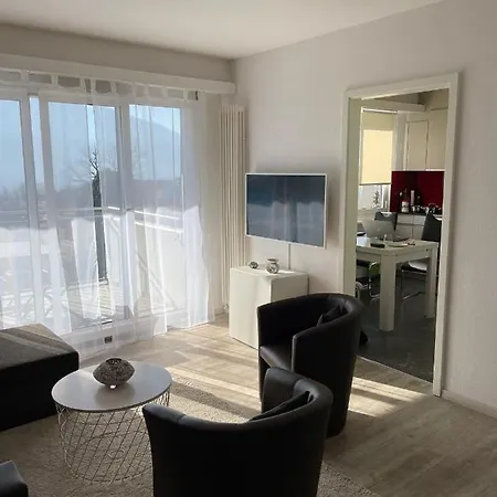 Casa *